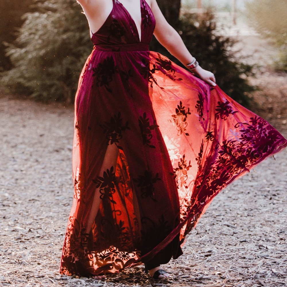 Vici Antonia maxi dress-wine